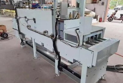 鑲件供給預(yù)熱一體機